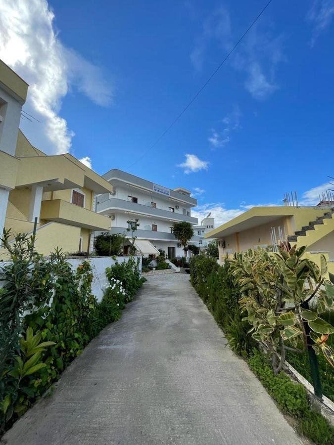 Hola Rooms Ksamil Exterior foto