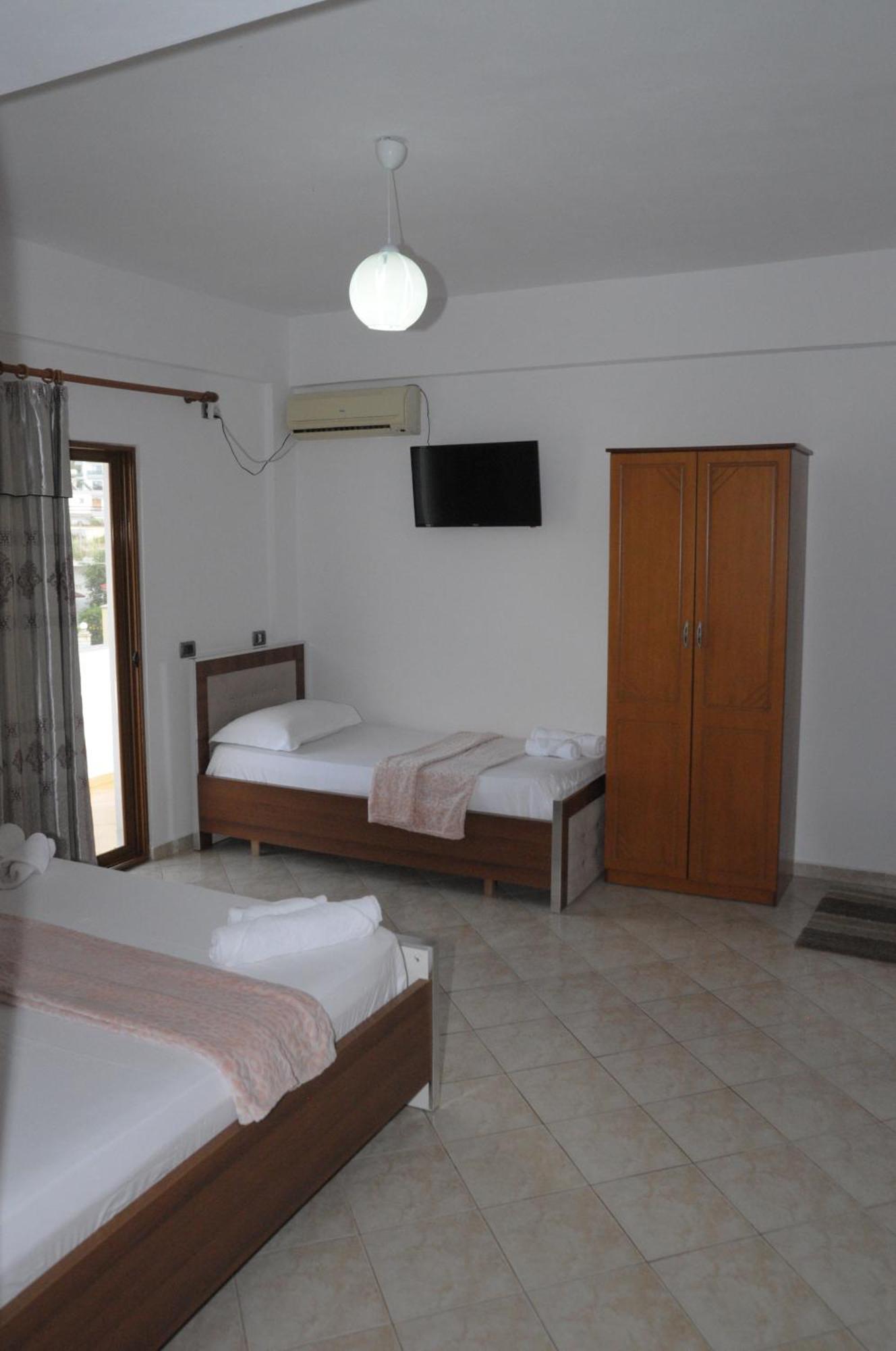 Hola Rooms Ksamil Exterior foto